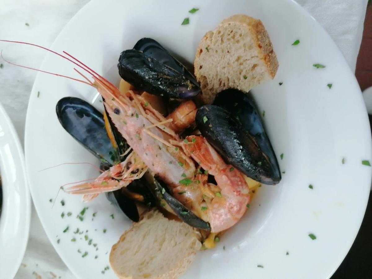 Hotel Verdesolemare Marina di Pietrasanta Ngoại thất bức ảnh
