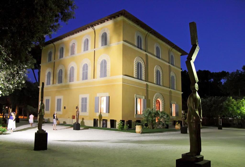 Hotel Verdesolemare Marina di Pietrasanta Ngoại thất bức ảnh